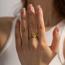 Load image into Gallery viewer, Crown Ring