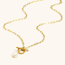 Load image into Gallery viewer, Feminine Necklace