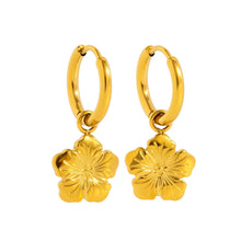 Load image into Gallery viewer, Blossom Earrings
