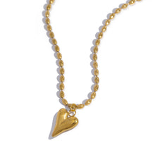 Load image into Gallery viewer, Amour Necklace
