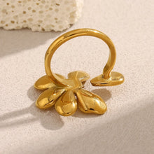 Load image into Gallery viewer, Fleur Ring
