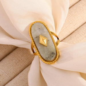 Ele Stone Ring
