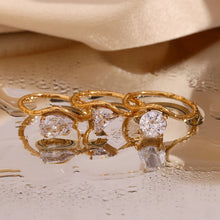 Load image into Gallery viewer, Timeless Ring
