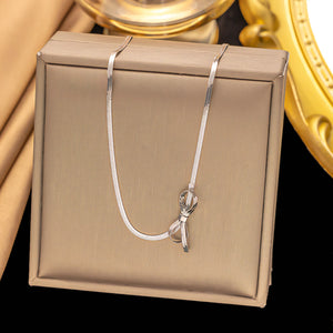 Bow Necklace