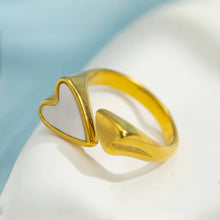 Load image into Gallery viewer, Heart Ring
