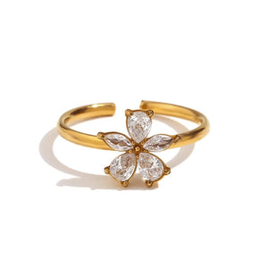 Elley Ring
