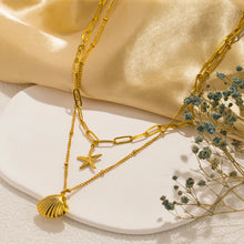 Load image into Gallery viewer, Shell and Star Necklace
