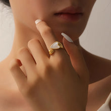 Load image into Gallery viewer, Heart Ring
