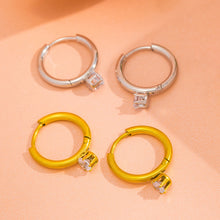 Load image into Gallery viewer, Hoop Earrings
