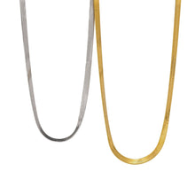 Load image into Gallery viewer, Snake Necklace

