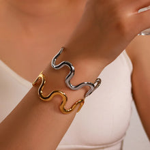 Load image into Gallery viewer, Wave Bracelet
