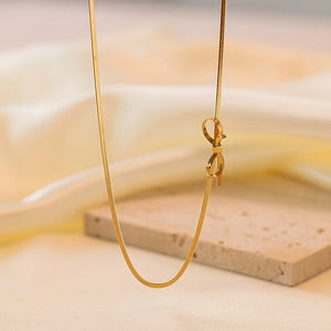 Bow Necklace