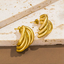 Load image into Gallery viewer, Vintage Earrings
