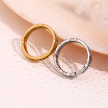 Load image into Gallery viewer, Minimalist Ring
